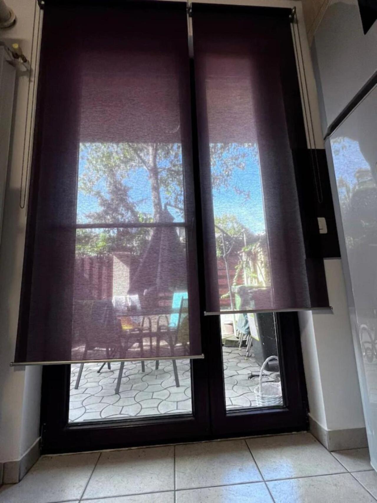 Vila Luminoasa Cu Curte Privata Bukurešť Exteriér fotografie